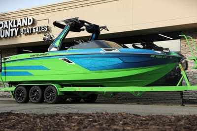 BOATZON | Centurion Ri265 2022