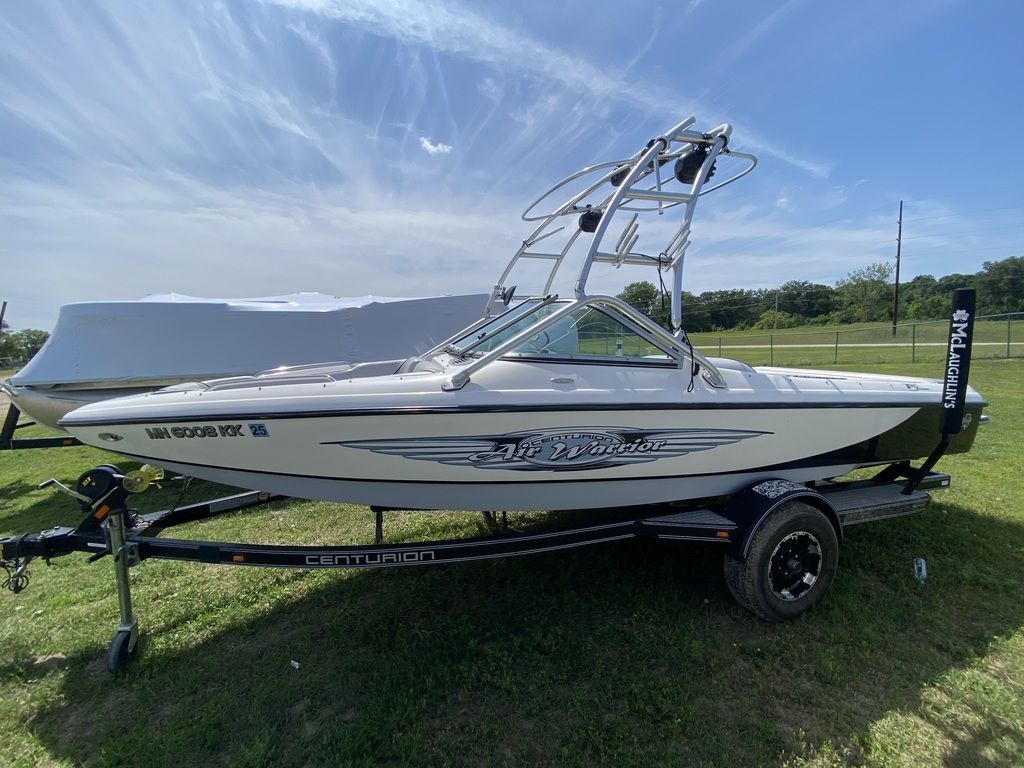 2007 Centurion T5 AIR WARRIOR - Sold Boat