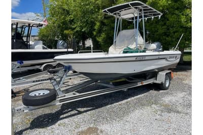 BOATZON | Century 1901 Bay Boat 2004 BOATZON | Century 1901 Bay Boat 2004
