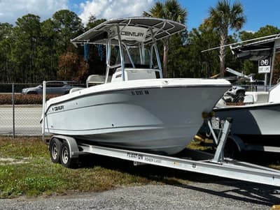 BOATZON | Century 220 2018 BOATZON | Century 220 2018