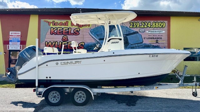 2017 Century Century 2200 CC 2017 - Sold Boat