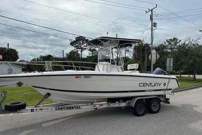 BOATZON | Century 2300 Center Console 2001