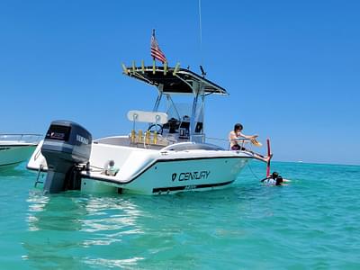 BOATZON | Century 2300 Center Console 2001 BOATZON | Century 2300 Center Console 2001