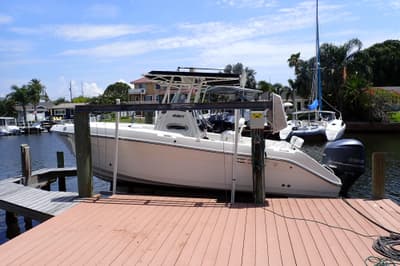 BOATZON | Century 2301 Center Console 2015