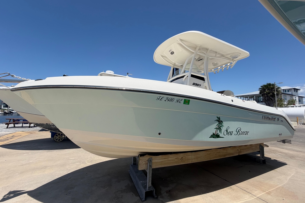 2016 Century 2301 Center Console - Sold Boat