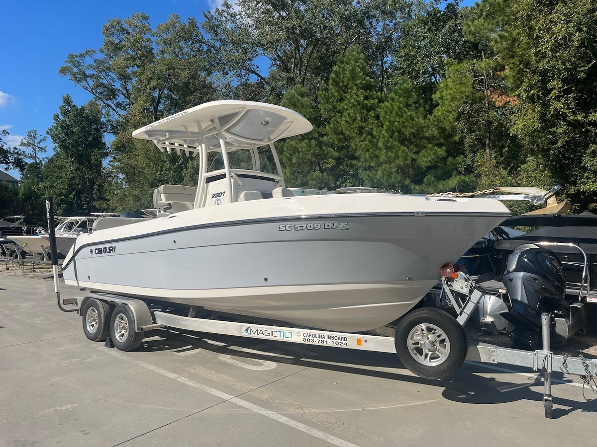 2018 Century 2301 Center Console - Sold Boat