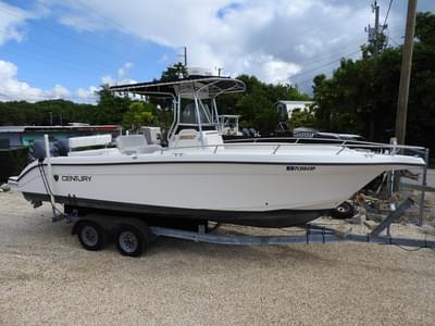 BOATZON | Century 2600 2004