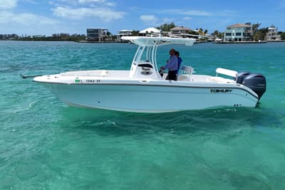 BOATZON | Century 2600 Center Console 2022