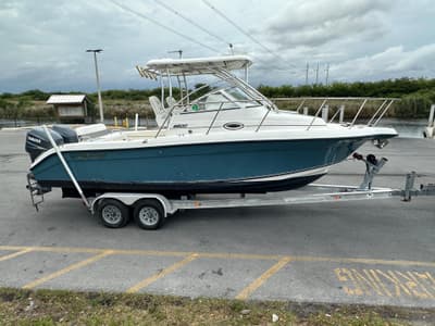 BOATZON | Century 2600 WalkAround 2008 BOATZON | Century 2600 WalkAround 2008