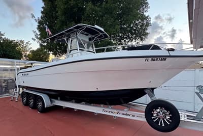 BOATZON | Century 2900 Center Console 2001