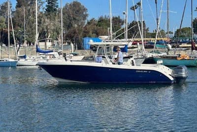 BOATZON | Century 3200 Center Console 2016 BOATZON | Century 3200 Center Console 2016