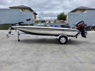 BOATZON | Champion 186 FISH AND SKI 2000