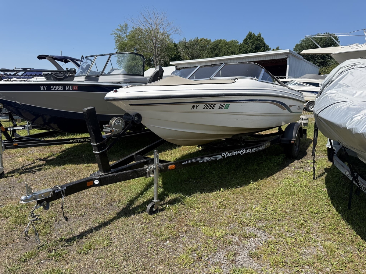 1999 Chaparral 180 LE - Sold Boat