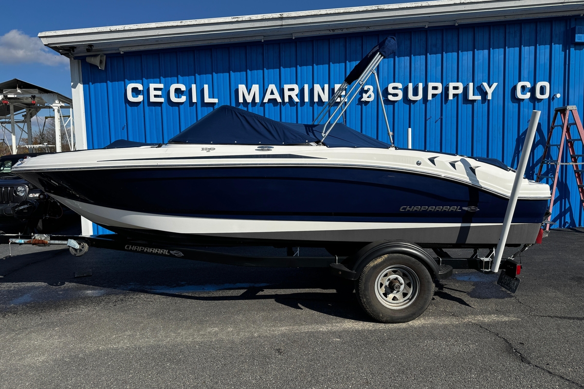 2015 Chaparral 19 H2O Sport - Sold Boat
