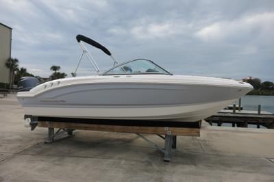 BOATZON | Chaparral 19 SSi OB 2024