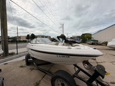 BOATZON | Chaparral 190 SSi 2004