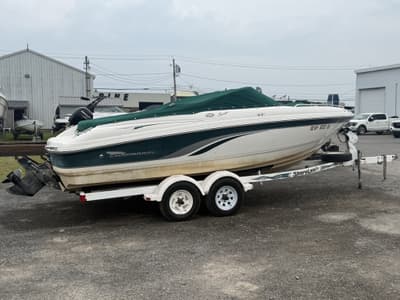 BOATZON | Chaparral 196 SSi 2000