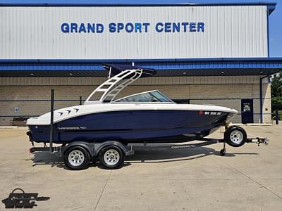 BOATZON | Chaparral 21 SSi 2022 BOATZON | Chaparral 21 SSi 2022