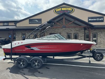 BOATZON | Chaparral 21 SSi 2023