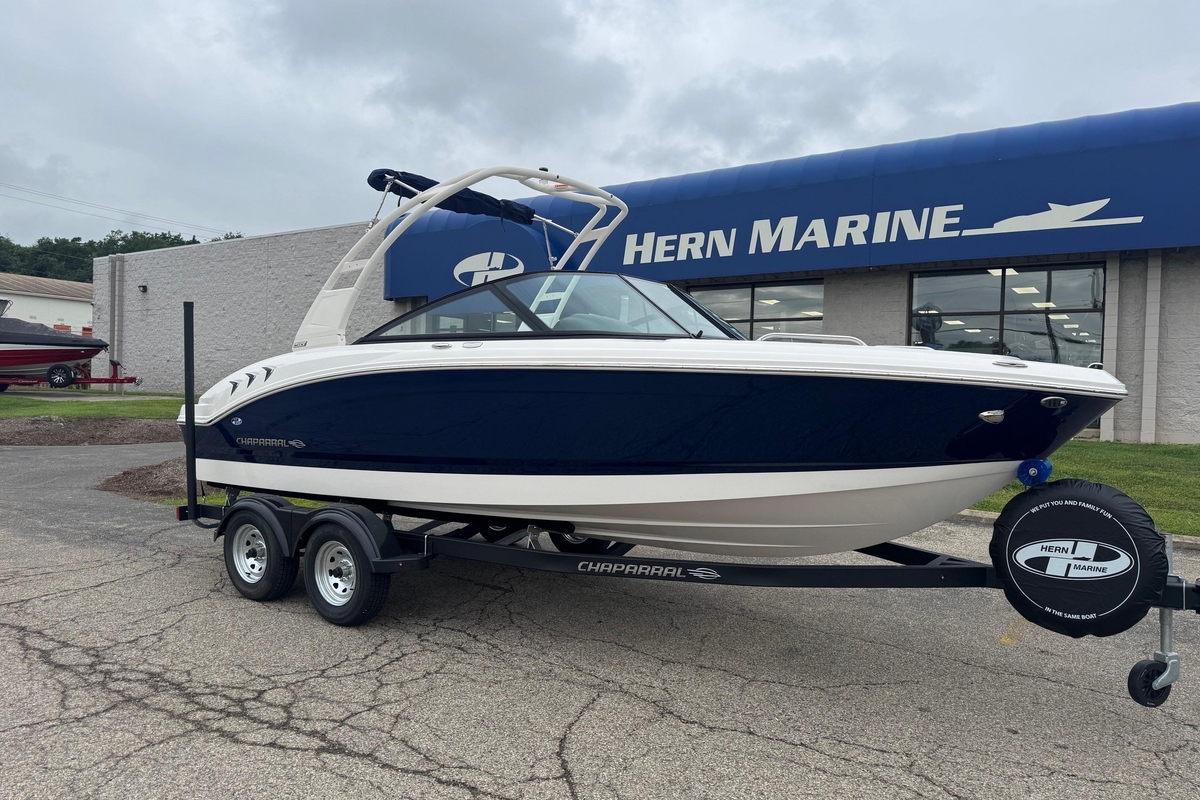 2026 Chaparral 21 SSi - Sold Boat