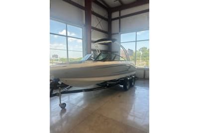 BOATZON | Chaparral 21 SSi 2026