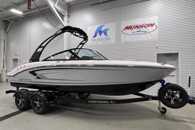BOATZON | Chaparral 21 SSi 2026