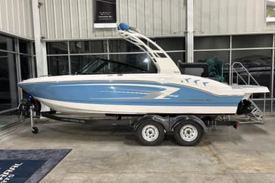 BOATZON | Chaparral 21 SSi 2026