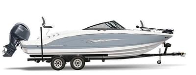 BOATZON | Chaparral 21 SSI OB Ski  Fish 2025
