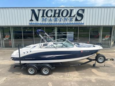 BOATZON | Chaparral 21 SSI SF 2021