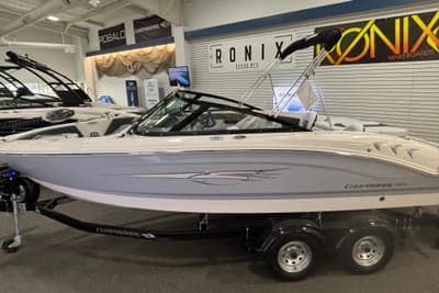 BOATZON | Chaparral 21 SSi Ski  Fish 2026