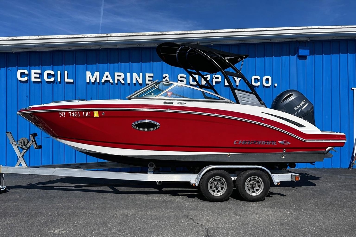 2016 Chaparral 210 Suncoast - Sold Boat