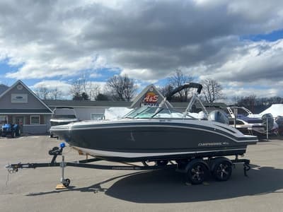 BOATZON | Chaparral 210 SunCoast 2016