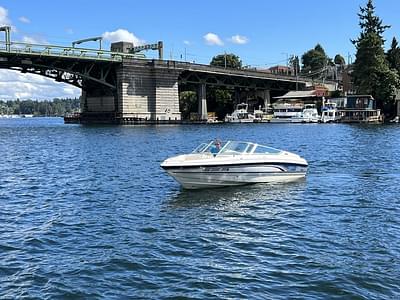 BOATZON | Chaparral 2130 1998
