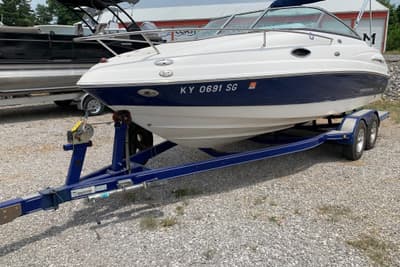 BOATZON | Chaparral 215 SSi 2007