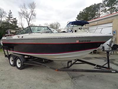 BOATZON | Chaparral 215 Xlc 1984