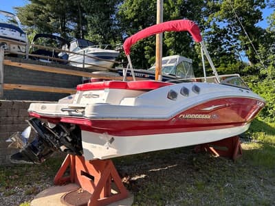 BOATZON | CHAPARRAL 216 SSI 2009