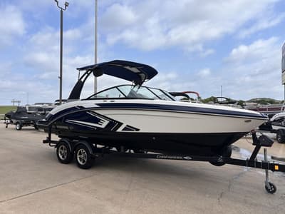 BOATZON | Chaparral 223 VRX 2015