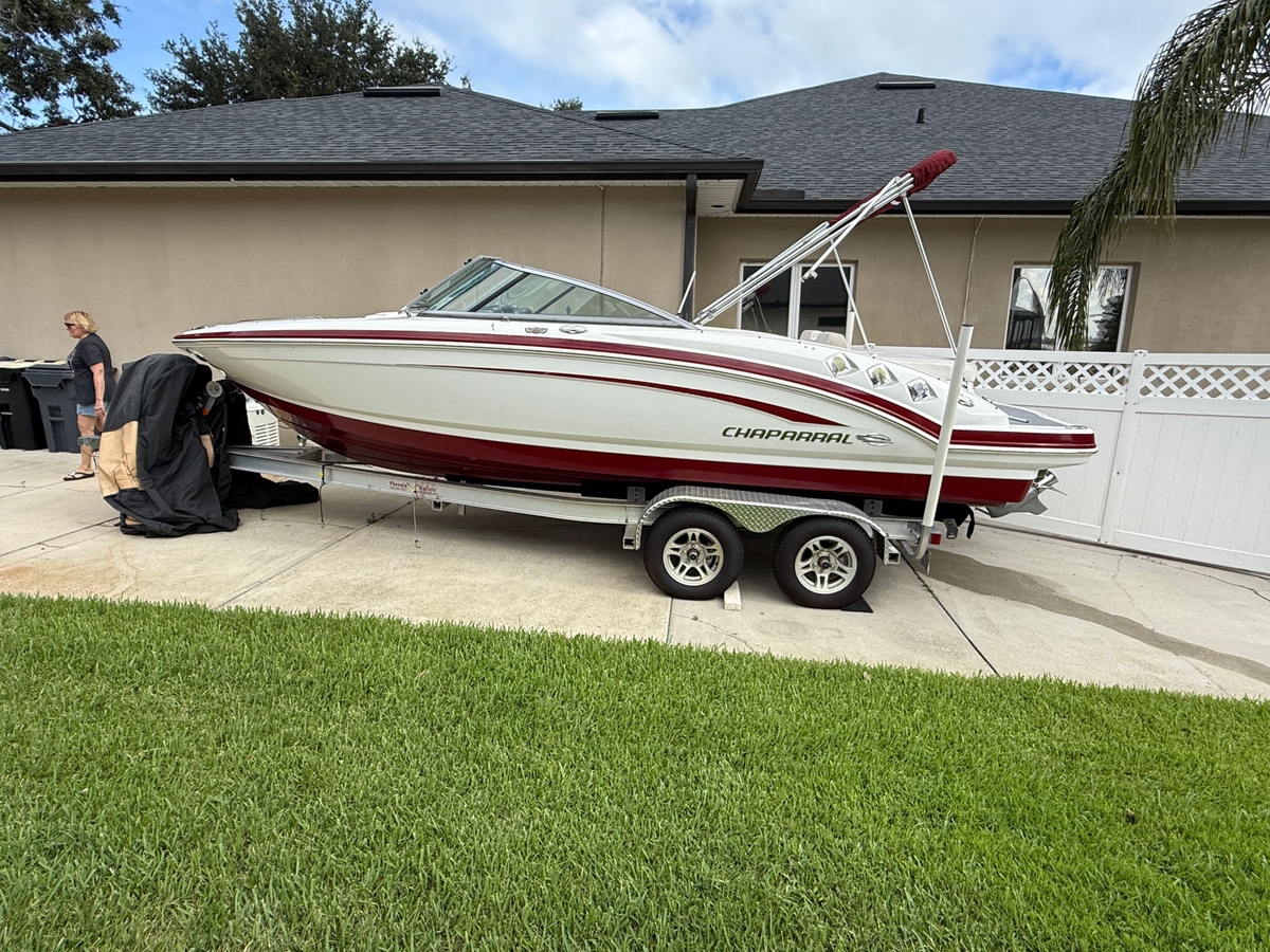2013 Chaparral 226 SSi - Sold Boat