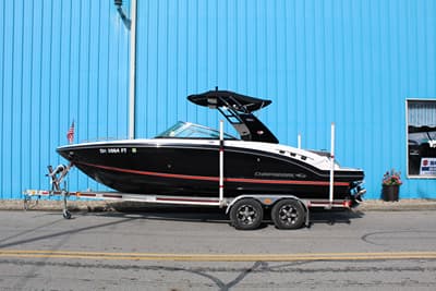 BOATZON | Chaparral 227 SS 2017