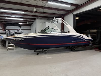 BOATZON | Chaparral 227 SSX 2016