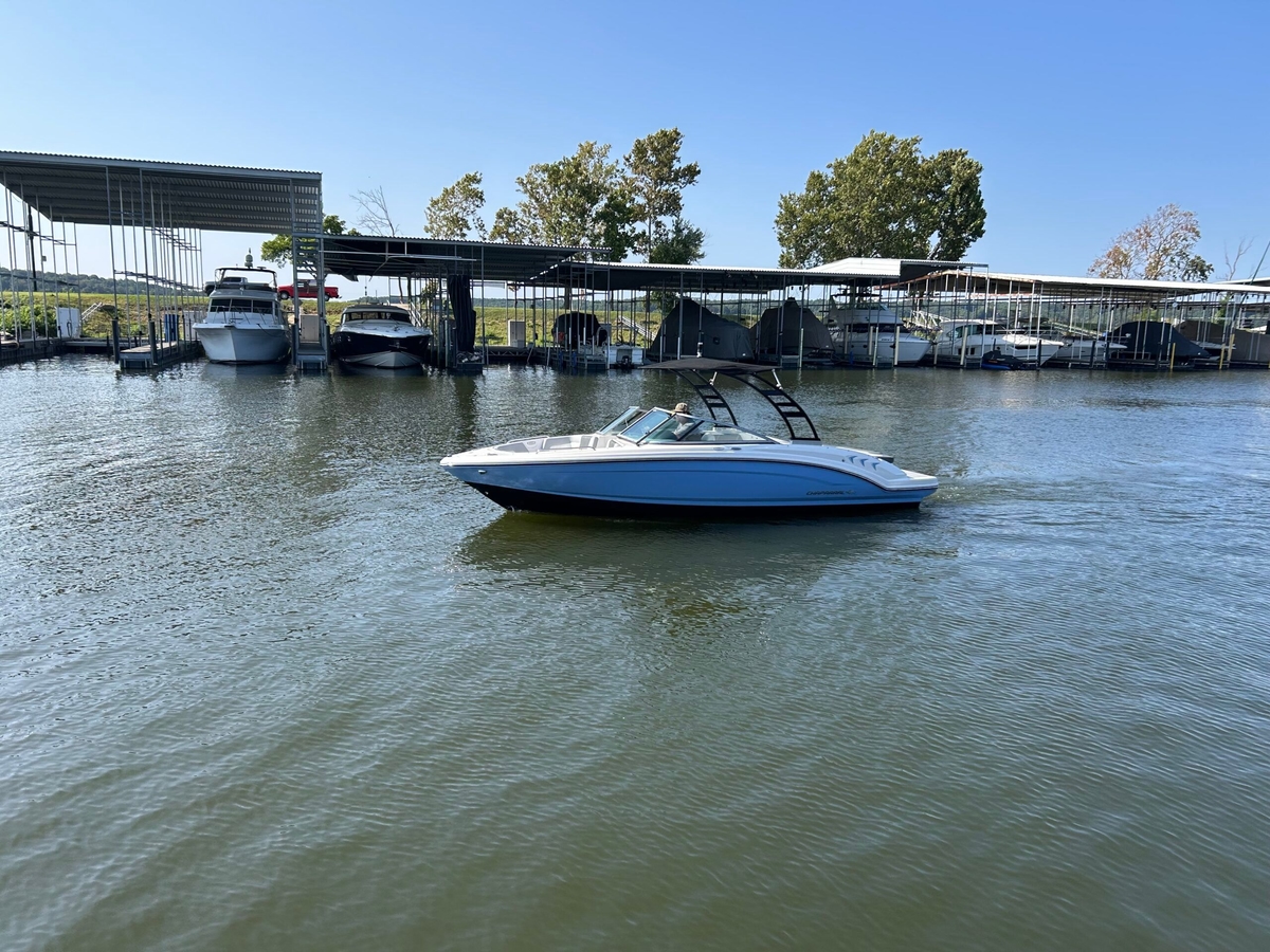 2022 Chaparral 23 SSi - Sold Boat