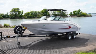 BOATZON | Chaparral 23 SSi 2023