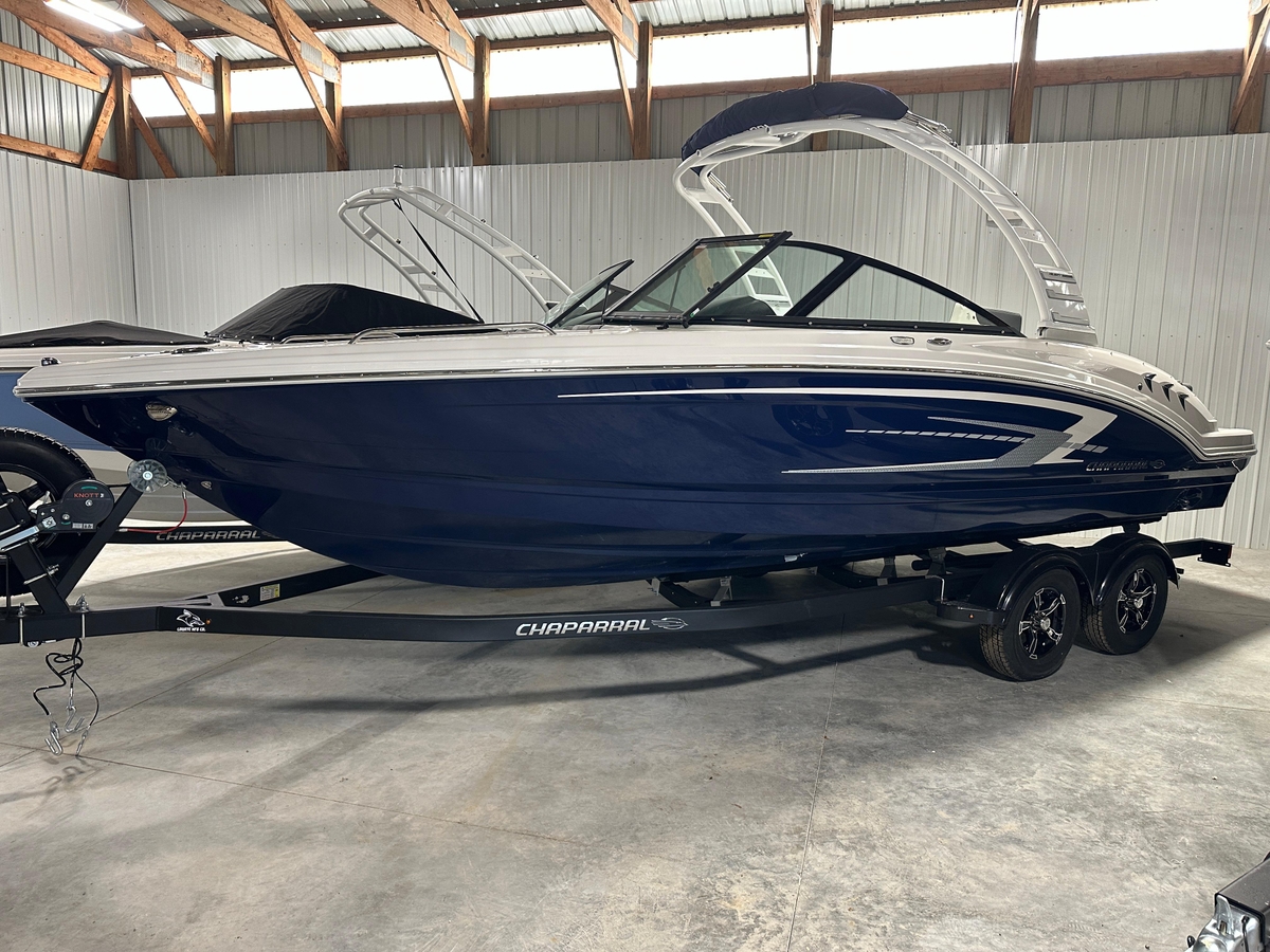 2025 Chaparral 23 SSi - Sold Boat