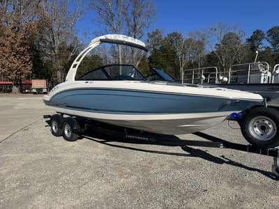 BOATZON | Chaparral 23 SSi 2026