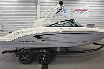 BOATZON | Chaparral 23 SSi 2027 BOATZON | Chaparral 23 SSi 2027