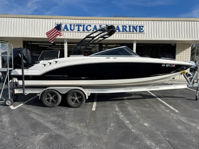 BOATZON | Chaparral 23 SSi OB 2022