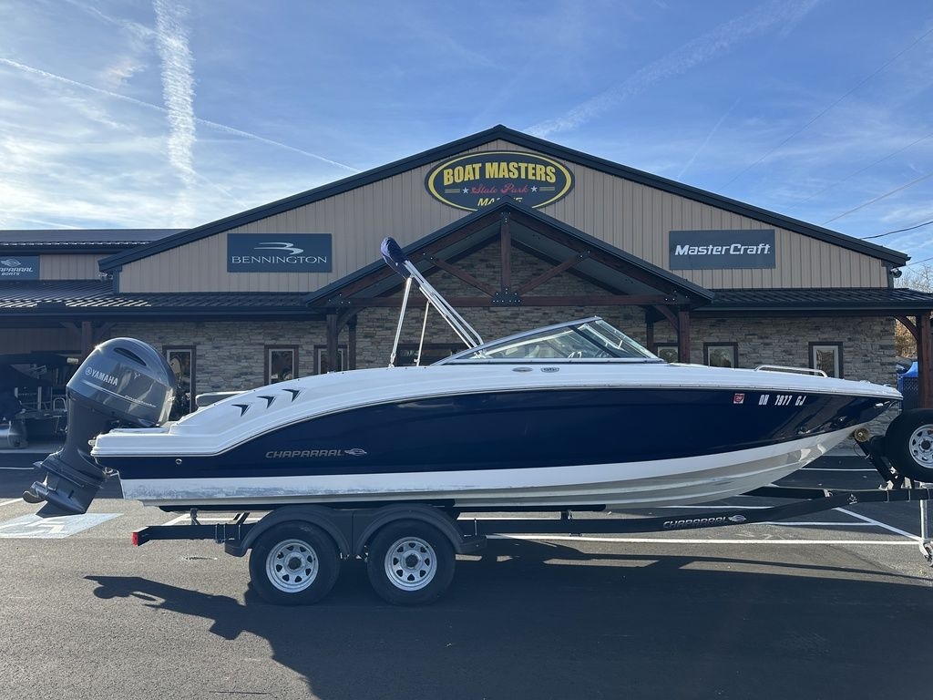2022 Chaparral 23 SSi OB - Sold Boat