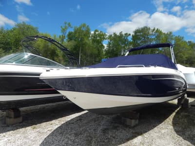 BOATZON | Chaparral 23 SSi OB 2022