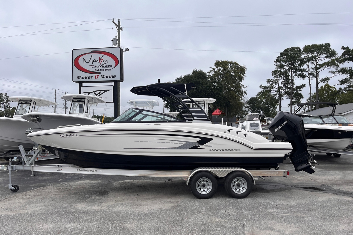 2025 Chaparral 23 SSi OB - Sold Boat