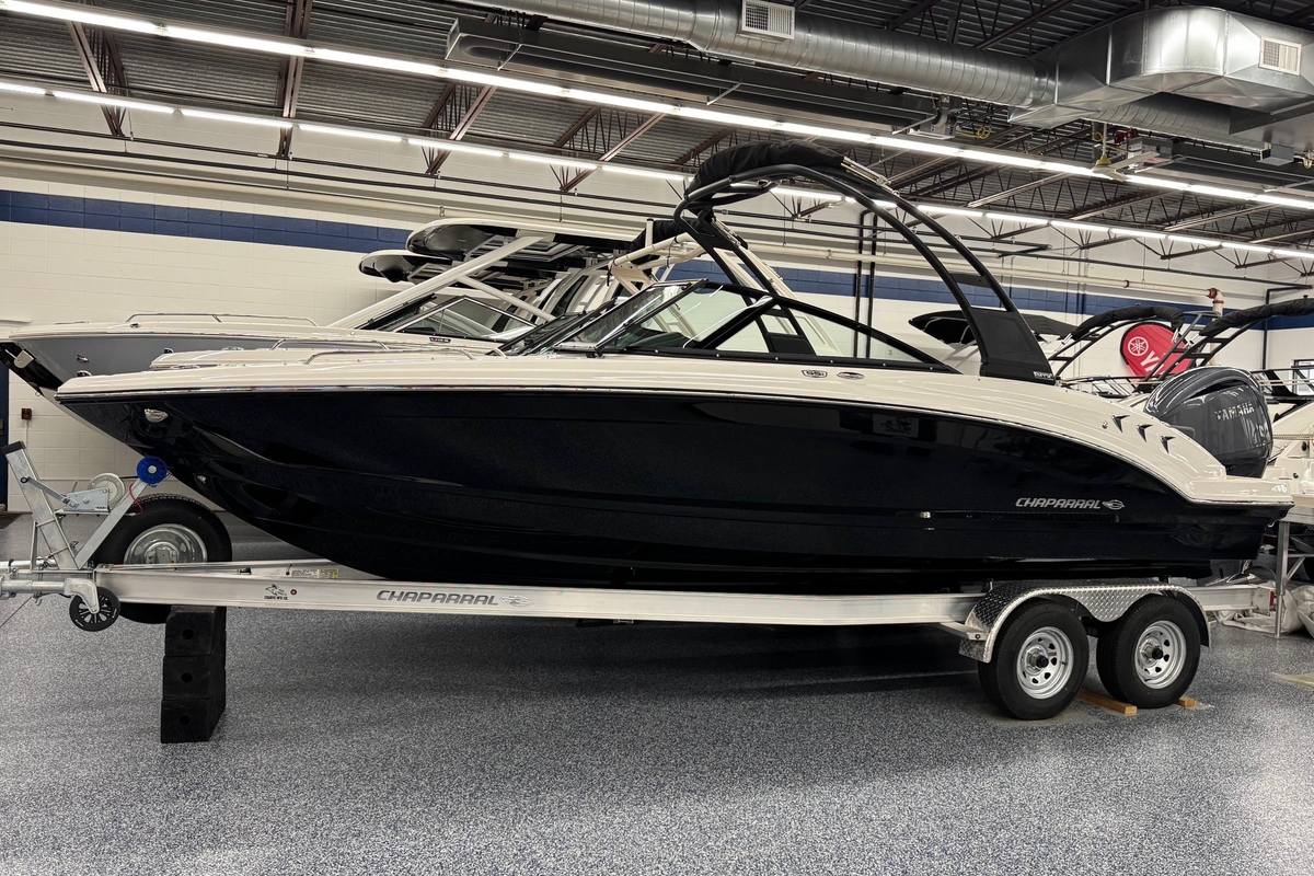 2026 Chaparral 23 SSi OB - Sold Boat